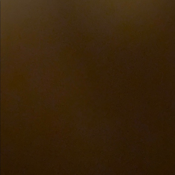 Meet your Posher, Emily - Picture 1 of 1